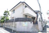 グローリー上野毛の外観