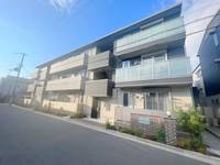 セント コリーヌD棟の外観