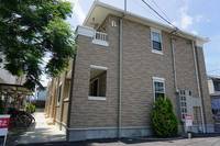 レヴェランスBの外観