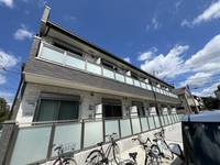 LAppartement221+の外観