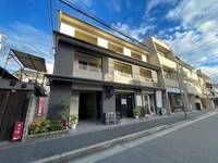 Sunrise出町の外観