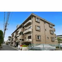リフィーネめじろ台の外観
