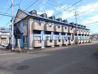 アヴァンセ富沢南壱番館の外観