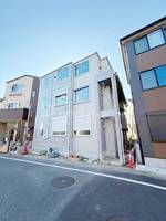 クロス西新井の外観