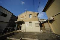 グランシャリオ本町の外観