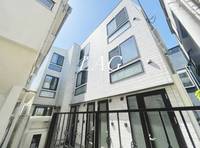 ライフ目黒の外観