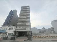 インテルビルの外観