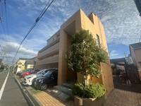 サンライズヴィラ国立の外観