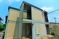 レオパレスフローラの外観