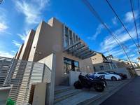 東京都世田谷区代田2(マンション)の賃貸物件の外観