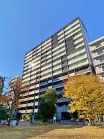 プレサンス新大阪ザ・シティの外観