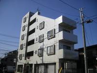 エマノンアパートメントハウスの外観