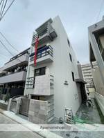 レイアス西新宿の外観