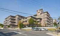 グランドパレス学園前の外観