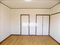 シャルムUの外観