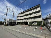 アーバンヴィラ松神子の外観