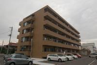 エミネンス桑野の外観