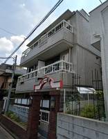 フォー佳苑の外観