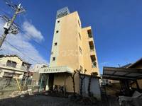 前沢マンションの外観