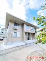 COZY COURT B棟の外観