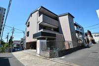 Jクレスト総持寺の外観