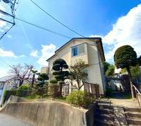 コーポ坂の外観
