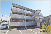 ロイヤルコーポ椿森の外観