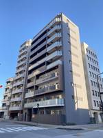 ドゥーエアルコバレーノ中央の外観