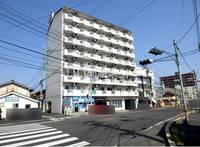 クレセントヴィラ愛信IIの外観