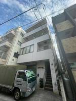 大西ビルの外観