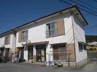 崎村アパートの外観