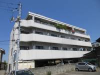 ヴィラ湯川の外観