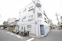 ラウンドツウ鴻池の外観
