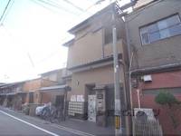 STABLE三条大宮の外観