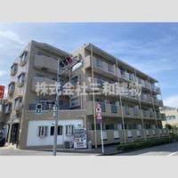 ドミール赤塚公園の外観