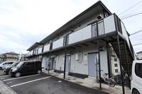 ラクシュリーマンション Dの外観