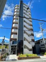 パークナードフィット美章園の外観