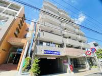 ピアコスモスの外観