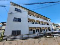 西野グリーンハイツの外観