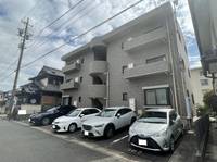 クラレット・ジャグの外観