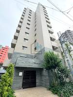 ジュネーゼグラン弁天町の外観