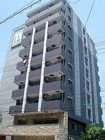 フェリーズ茨木の外観