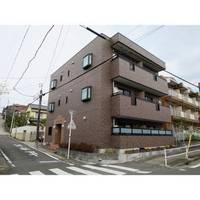 ピエ・タ・テール本山の外観