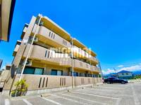 クイーンディオールマンションの外観