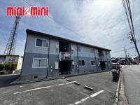 コーポプレジールの外観