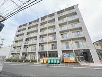 アートプラザ枚方の外観