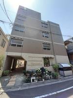 グレースヒルズ下馬の外観