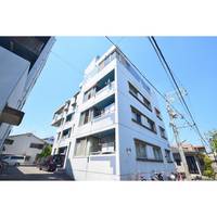 アヴニールの外観