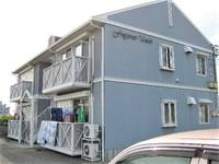 フレグランスウズキの外観