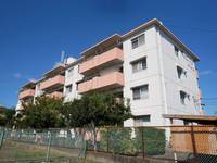 サンハイツ大みかの外観